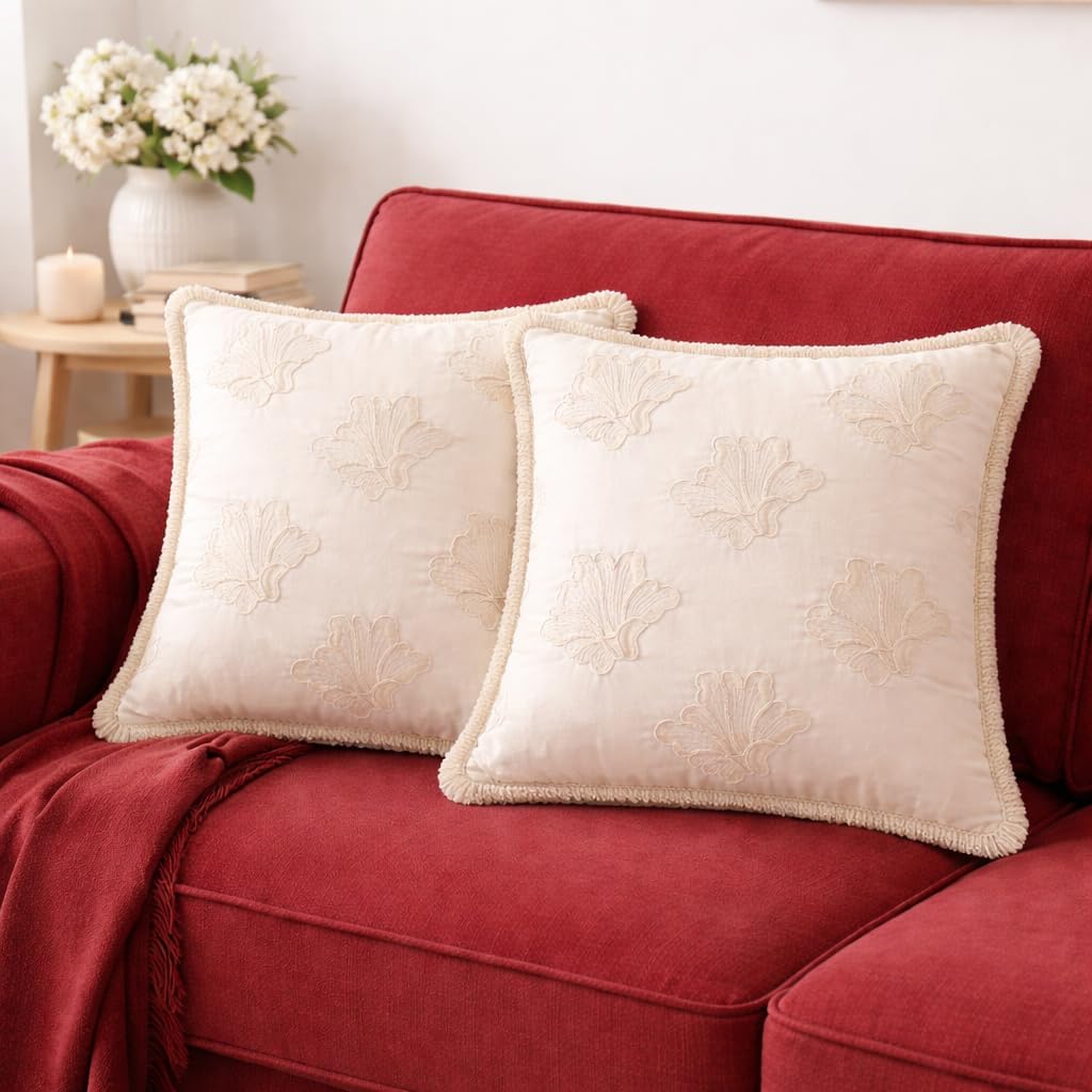 Ivory bloom Cushion
