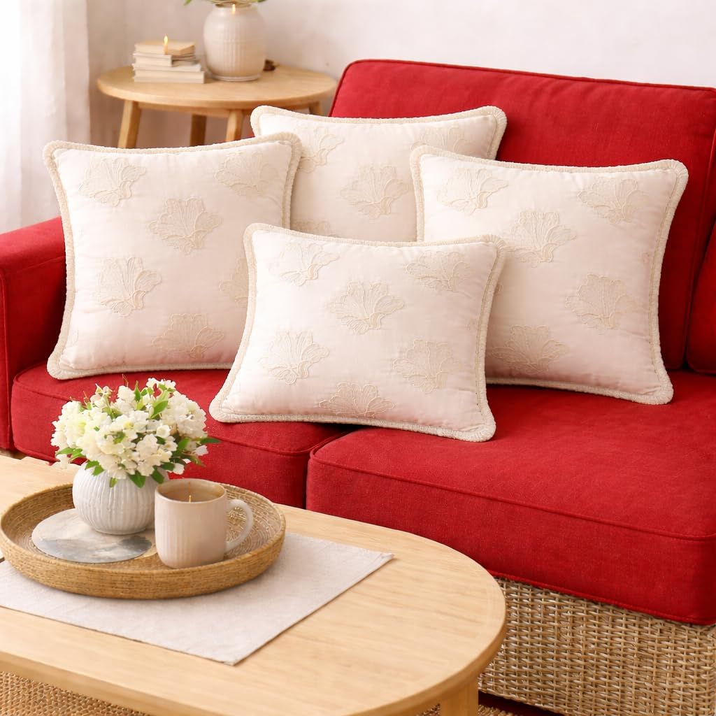 Ivory bloom Cushion